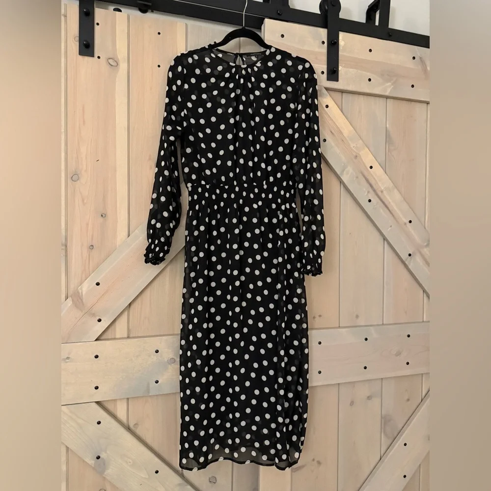 LIKE NEW Olivaceous Black Polka Dot Midi Dress - Picture 2 of 11